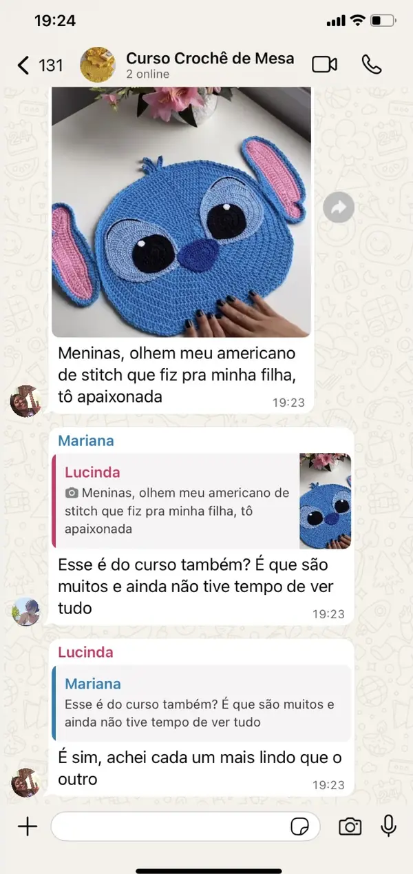 Depoimento no WhatsApp mostrando americano de crochê infantil